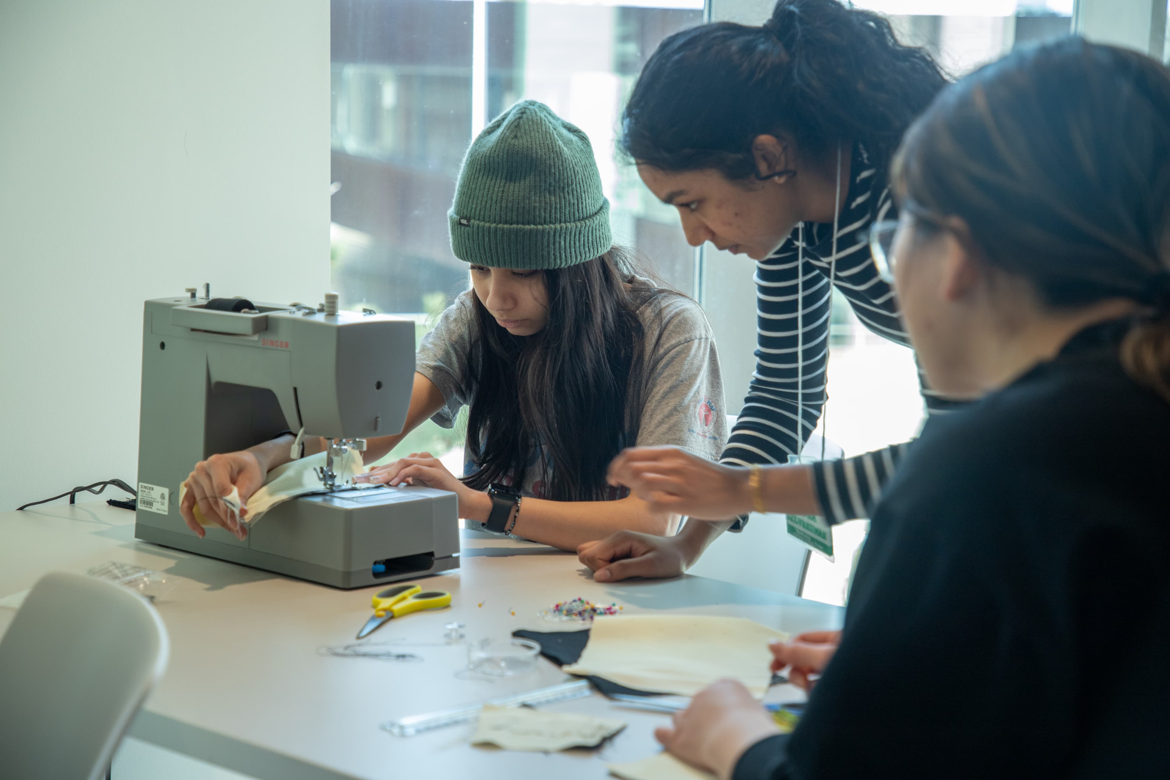 Canvas Background Image